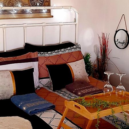 V&K Apartment Афіни Екстер'єр фото